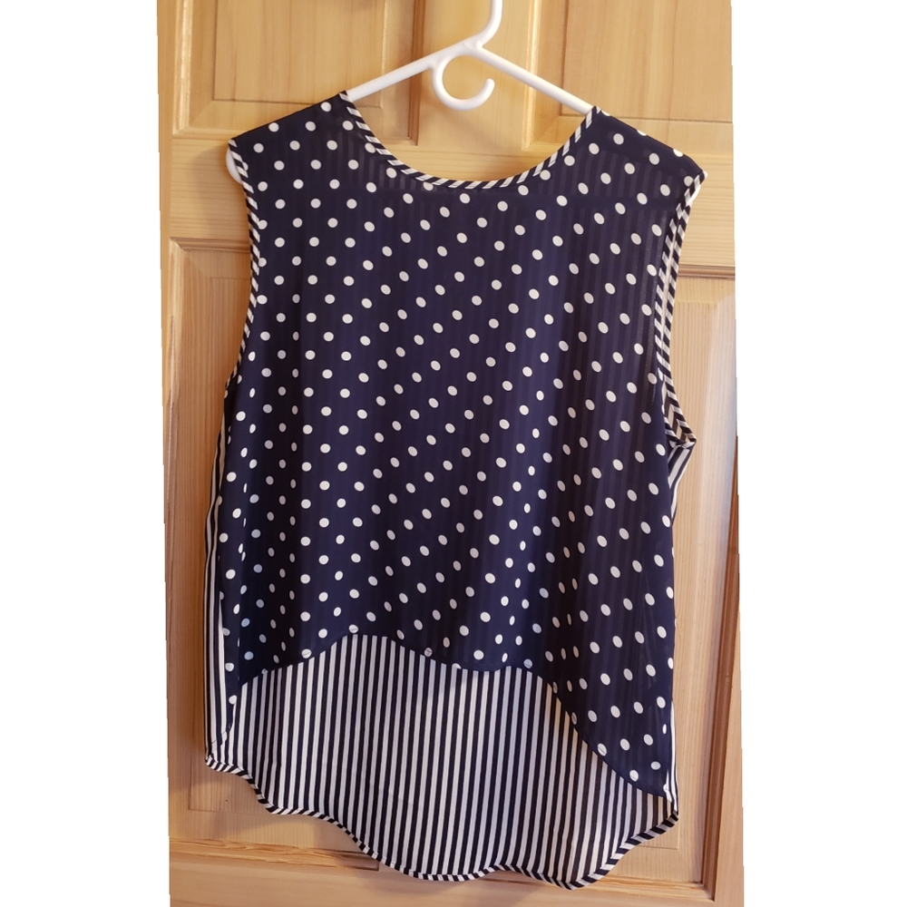 FOREVER 21 Top Medium Blue/White Sleeveless Polka-dot Striped High Low W…